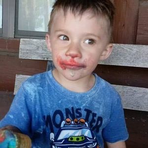 Meet your Posher, April